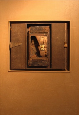 Loading Image